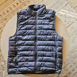 Eddie Bauer Men's Dark Grey Puffer Vest - XL